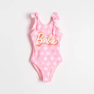Stroje kąpielowe dla dziewczynek - Reserved - Jednoczęściowy strój kąpielowy Barbie z kokardkami - Różowy - grafika 1