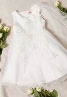 Sukienki i spódniczki dla dziewczynek - Biała Sukienka Balowa z Wiązaniem w Talii i Dekoracyjną Różą z Tiulem Alymena - miniaturka - grafika 1