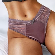 Majtki damskie - Satynowe stringi z koronką - miniaturka - grafika 1