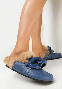 Niebieskie Klapki na Płaskiej Podeszwie z Futerkiem oraz Łańcuchem Sailey - Klapki i japonki damskie - miniaturka - grafika 1