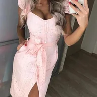 Sukienki - Sukienka ażurowa - Różowy L - miniaturka - grafika 1