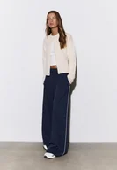 Spodnie damskie - Stradivarius Spodnie jogger z dzianiny dresowej z szerokimi nogawkami Morski XS - miniaturka - grafika 1