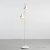 Oprawy, klosze i abażury - Stojąca lampa w kolorze białym Form z dwoma regulowanymi stożkowymi kloszami - miniaturka - grafika 1