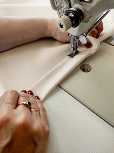 Obrus 120x220 Plamoodporny Klasyczny Elegant Krem Jasny Beż - Obrusy i serwetki - miniaturka - grafika 15