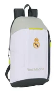 Plecaki - Safta Real Madrid EQUIPACIÓN 25/26 Mini plecak do codziennego użytku, idealny dla dzieci w różnym wieku, wygodny i wszechstronny, jakość i wytrzymałość, 22 x 10 x 39 cm, biały, M, biały, M, Casual - miniaturka - grafika 1