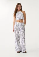 Koszule damskie - Stradivarius Top z dekoltem halter z haftami Niebieski L - miniaturka - grafika 1