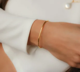 Bransoletka obręcz "Golden Line"- srebro 925 pozłacane - Bransoletki - miniaturka - grafika 1