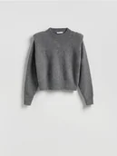 Swetry damskie - Reserved - Sweter z poduszkami na ramionach - szary - miniaturka - grafika 1