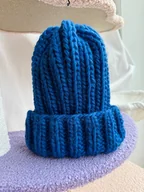 Czapki damskie - Gruba wełniana czapka beanie 100% wełna handmade kobalt niebieska - miniaturka - grafika 1