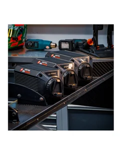Asetek SimSports La Prima Podstawa kierownicy - 18 Nm - Kontrolery gier na PC - miniaturka - grafika 1