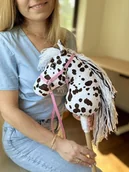 Zabawy w naśladowanie dorosłych - Hobby horse teksas, konik na patyku - miniaturka - grafika 1