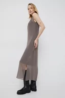 Sukienki - Calvin Klein sukienka jedwabna kolor szary maxi prosta - miniaturka - grafika 1