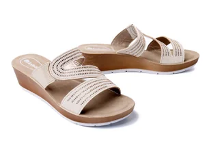 INBLU RN-18 001 biały, klapki damskie - Inblu - Klapki i japonki damskie - miniaturka - grafika 1