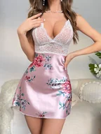 Piżamy damskie - Różowa koszula nocna na ramiączkach w liście - Różowy S - miniaturka - grafika 1