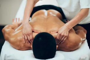Smart Relax Spa & Beauty Masaż sportowy w Radomiu - Vouchery - miniaturka - grafika 1