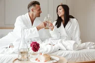 Czasopisma - Pobyt we dwoje pakiet premium w Hotelu Galaxy w Krakowie - miniaturka - grafika 1