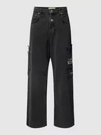 Spodnie męskie - Jeansy o kroju baggy fit z kieszeniami cargo - miniaturka - grafika 1