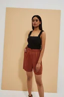 Spodenki damskie - Gładkie szorty z gumą w talii -XS - miniaturka - grafika 1