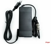 Akcesoria do skatingu - Ładowarka Techlife 42V 1.5A GX16 3-pin żeński, do Techlife X5/X5S - miniaturka - grafika 1