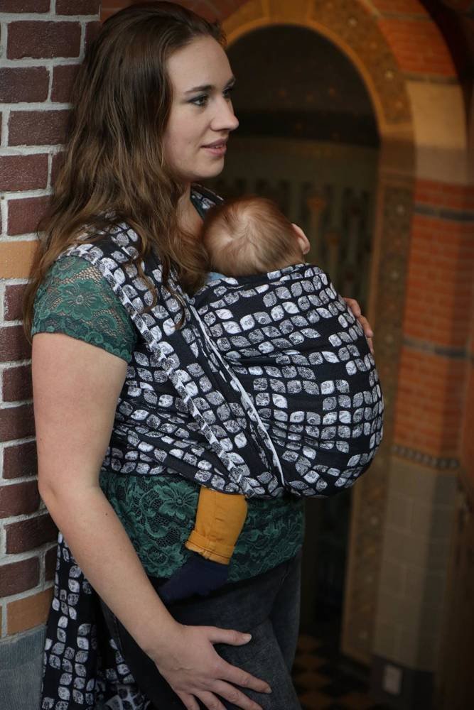 Yaro Slings Chusta tkana Yaro Slings - Petals Ultra Black White Grey Tencel 5 4.2 m.