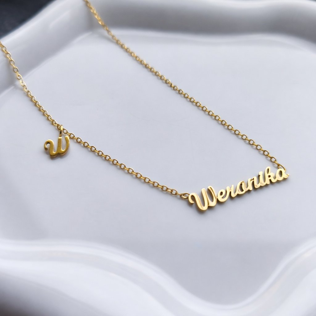 Naszyjnik Name IT [Imiona: Weronika] Złota Celebrytka Stal PVD 316L Prezent dla Niej