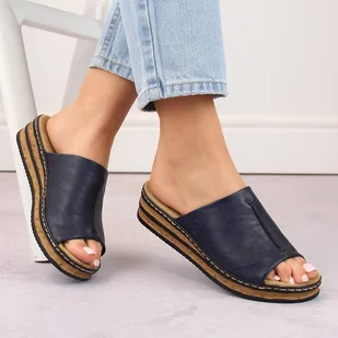 Komfortowe klapki damskie na koturnie granatowe Rieker 62905-14 - Klapki i japonki damskie - miniaturka - grafika 1