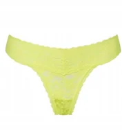Majtki damskie - GUESS ŻÓŁTE KORONKOWE STRINGI DAMSKIE Z KWIATOWYM WZOREM L GNA - miniaturka - grafika 1