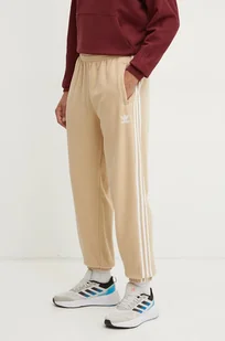adidas Originals spodnie dresowe kolor beżowy z aplikacją IZ2490 - Spodnie męskie - miniaturka - grafika 1