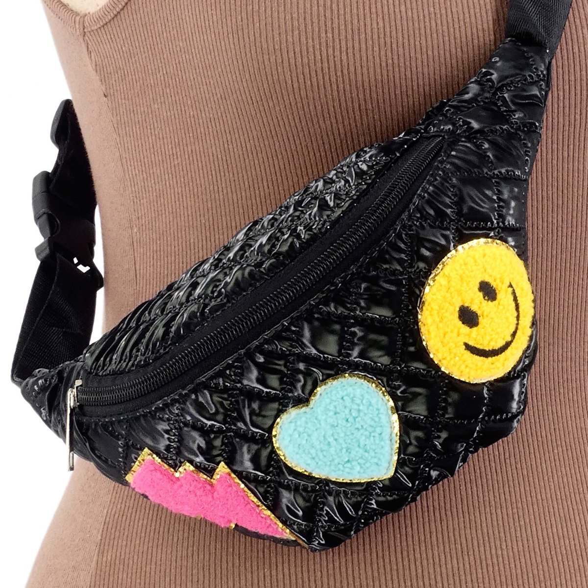 Nerka Saszetka Biodrowa Dla Dziewczynek Z Naszywkami Czarna