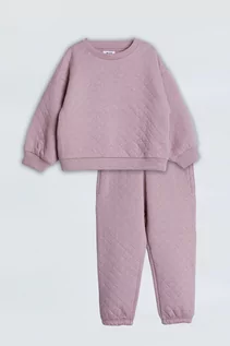 Dresy i komplety dla dziewczynek - Pikowany, różowy komplet dresowy dla dużej dziewczynki - Limited Edition - grafika 1