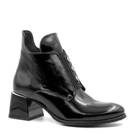 Botki damskie - Czarne lakierowane botki LM60504 - Neścior - miniaturka - grafika 1