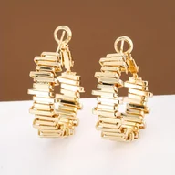 Inne - TEMU Eleganckie nieregularne kolczyki koła dla kobiet - Seksowna cyrkonia inkrustowana biżuteria miedziana, idealna do swobodnego stroju i na prezent - miniaturka - grafika 1