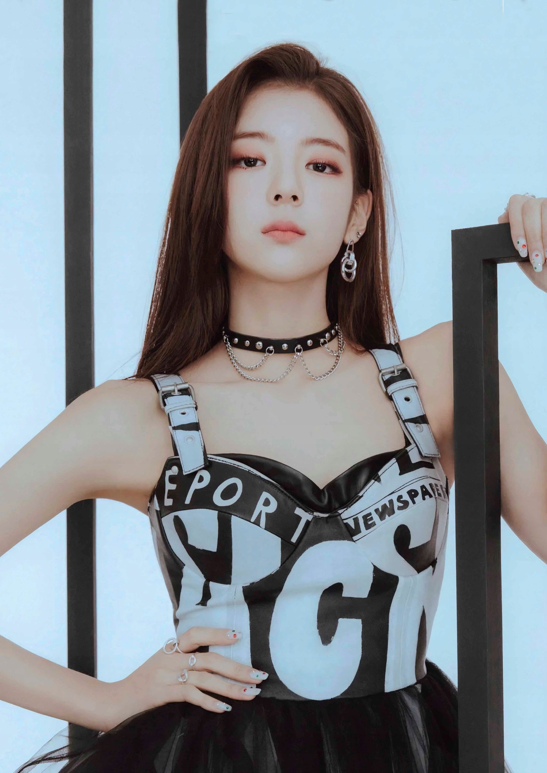 Plakat A2 Itzy K-Pop Kpop Korea Muzyka Lia