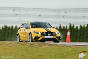 Jazda Mercedes AMG A45s  Tor Łódź, Tor Modlin - Vouchery - miniaturka - grafika 1