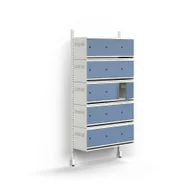 Szafki na buty - Szafka na buty ENTRY, moduł podstawowy, naścienna, 15 metalowych drzwi, 1800x900x300 mm, biały/niebi - miniaturka - grafika 1