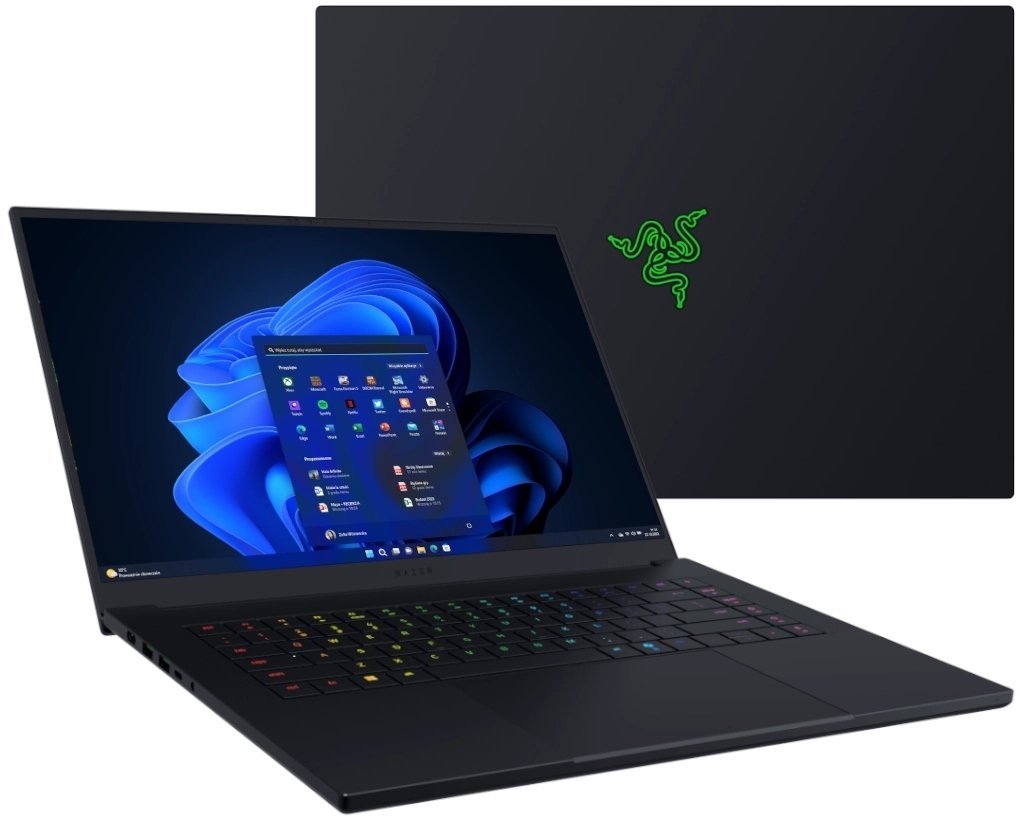 Razer Blade 16 Ultra 9 386H / 64GB / 2TB / W11 / RTX 5090 / 240Hz RZ09-05819EN9-R3E1