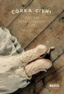 Klasyka - Siedem szmacianych dat. Córka cieni. Tom 1 Duże Litery - Ewa Cielesz - książka - miniaturka - grafika 1