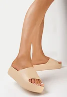 Klapki i japonki damskie - Ciemnobeżowe Jednolite Klapki z Piankowego Materiału Arslain - miniaturka - grafika 1