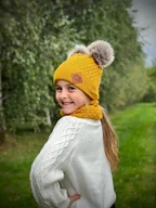 Czapki dla dzieci - ZESTAW: bawełniana czapka dla dziecka z dwoma pomponami i komin Musztarda - miniaturka - grafika 1