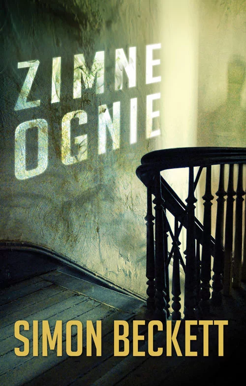 Czarna Owca Zimne ognie - Simon Beckett