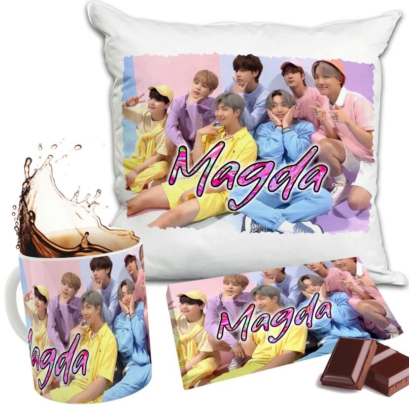 ZESTAW KUBEK PODUSZKA CZEKOLADA BTS BOYZ BAND NADRUK IMIĘ PREZENT