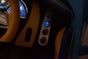 Pojazd Bugatti Chiron Niebieski - Pojazdy elektryczne dla dzieci - miniaturka - grafika 8