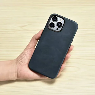 iCarer Oil Wax Premium Leather Case skórzane etui iPhone 14 Pro Max magnetyczne z MagSafe ciemnoniebieski (WMI14220704-BU) - Etui i futerały do telefonów - miniaturka - grafika 14