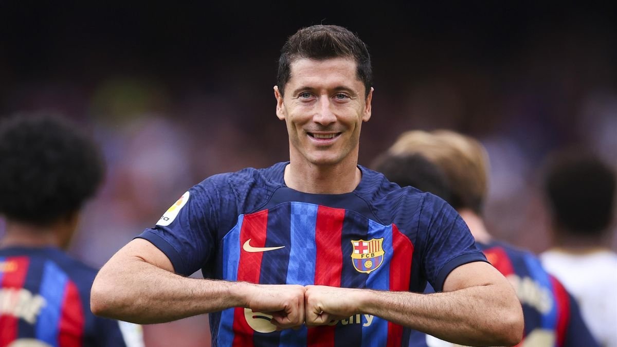 PODKŁADKA POD MYSZ Nadruk 22x18 cm Robert Lewandowski Fc Barcelona Prezent