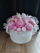 Świece - Box Wielki biało różowe piwonie floer box bukiet świec sojowych - miniaturka - grafika 1