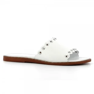 Białe klapki z kolcami CARINII - Carinii - Klapki i japonki damskie - miniaturka - grafika 1