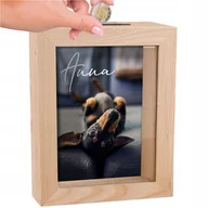 Skarbonki - SKARBONKA DREWNIANA NA PIENIĄDZE IMIĘ JAMNIK PIES PIESEK PREZENT ŚWIĘTA - miniaturka - grafika 1