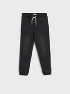 Spodnie i spodenki dla chłopców - Sinsay - Jeansy jogger - czarny - miniaturka - grafika 1