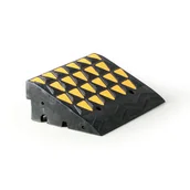 Wyposażenie miejsc publicznych - B2B Partner Klin najazdowy, wysokość 20 cm DH-UP-3M - miniaturka - grafika 1