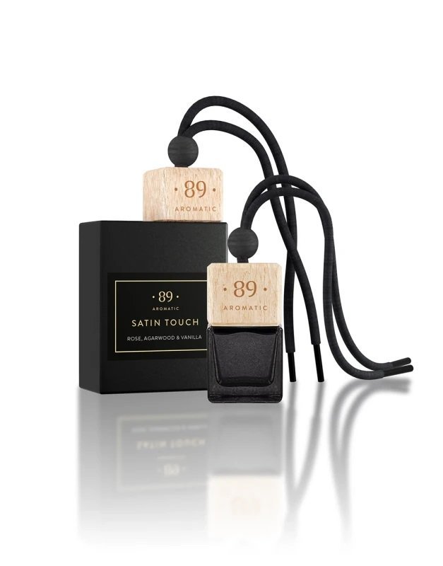 AROMATIC89 Wiszący odświeżacz powietrza 90 dni Satin Touch (subtelny lekki)